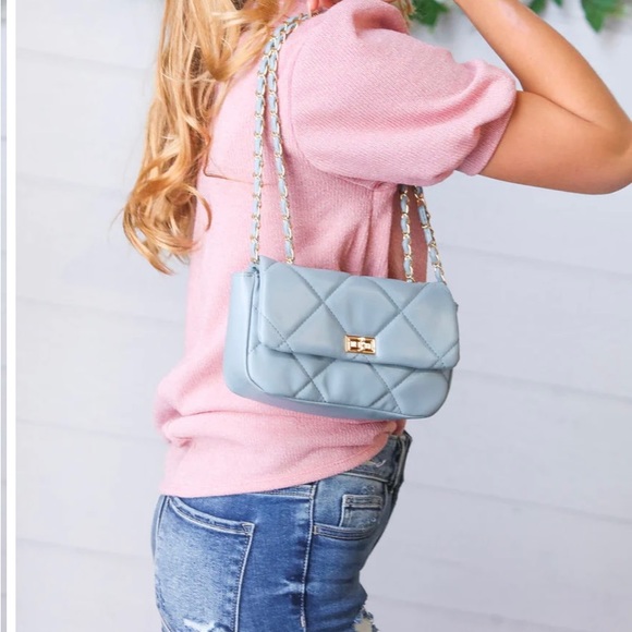 New Dusty Blue Rectangular Quilted Chain Strap Clasp Bag - Picture 3 of 8